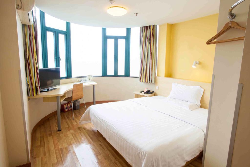 7Days Inn Laiwu Fengcheng West Street Exterior foto
